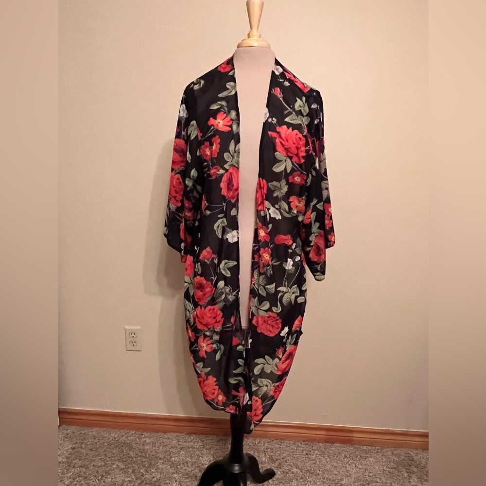 Adora Floral Kimono